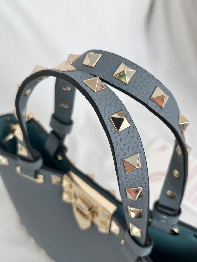 Va1e*ntin0 top handle bag